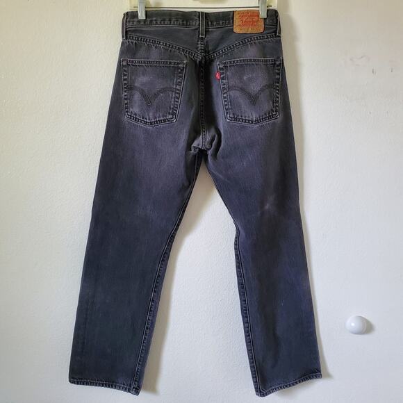 Vintage Levis 501 Mens 32x32 Black Button Fly Straight Leg Faded Frayed Classic - Picture 2 of 14
